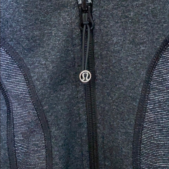 Lululemon Jacket - Picture 4 of 4